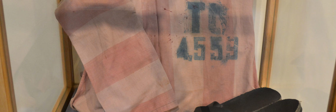 Vietnam POW Clothing