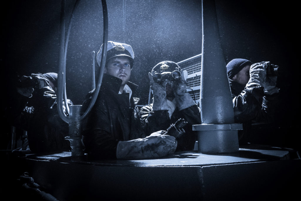 Production still from "Hell Below" television series (c) 2015 Parallax Film Productions Inc. 1-604-531-2244 Photo by Sean F. White